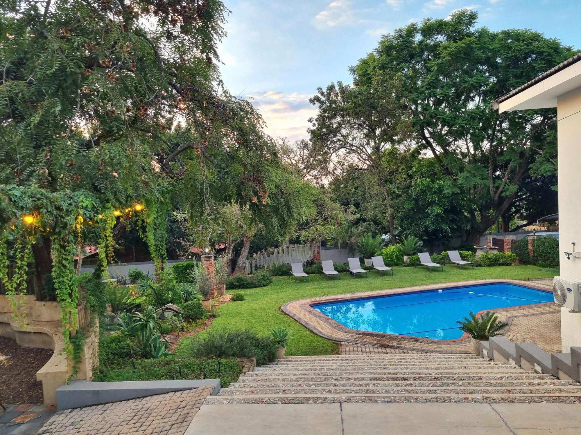 The Coral Tree Hotell Mbombela Exteriör bild