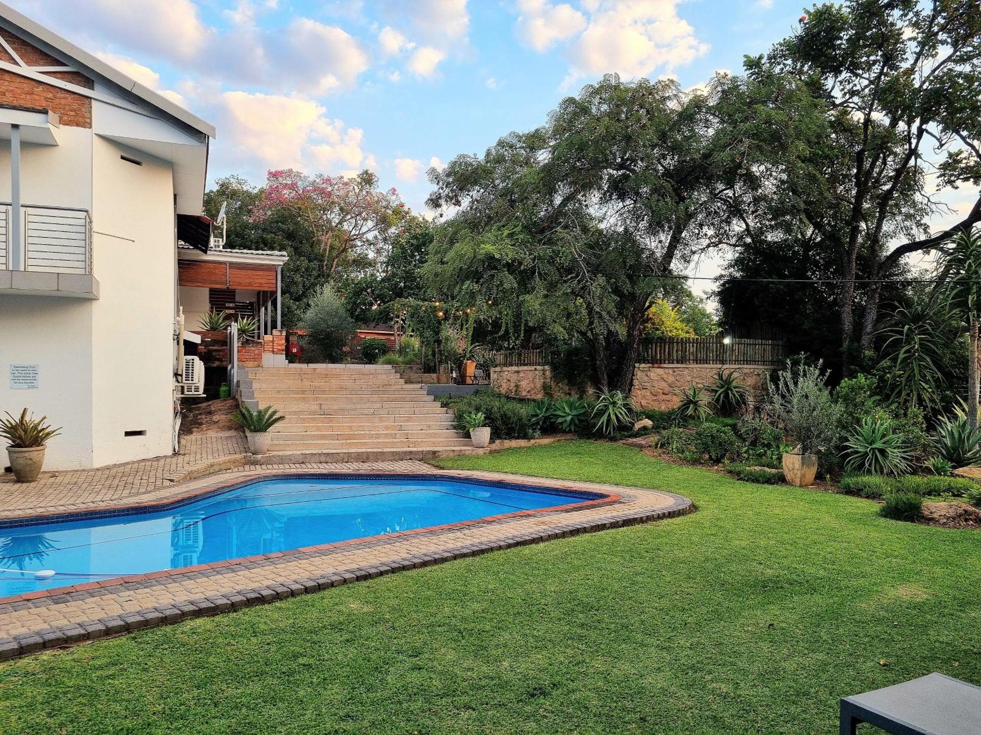 The Coral Tree Hotell Mbombela Exteriör bild